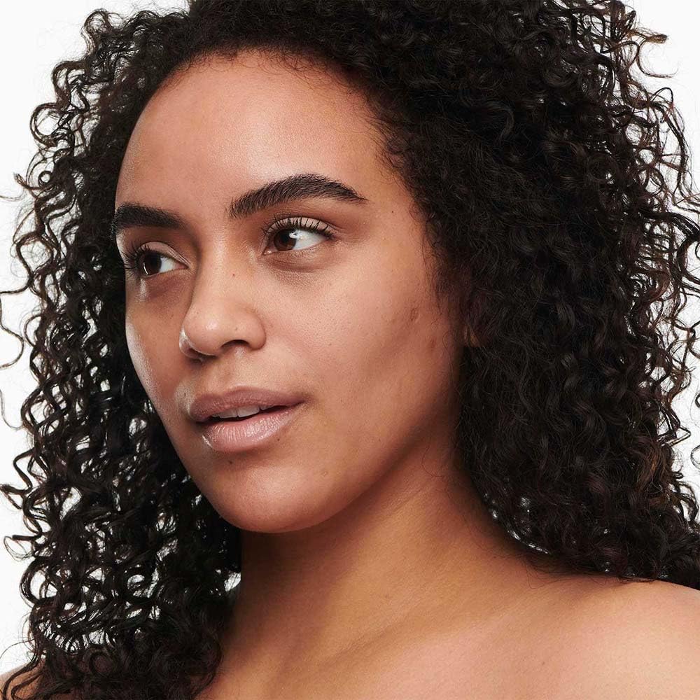 MAC Studio Radiance Serum Powered Foundation NW25