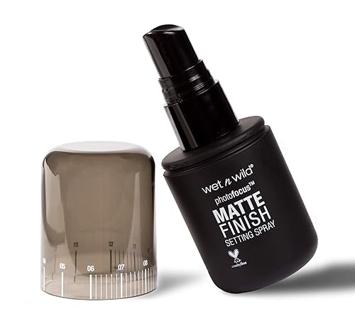 wet n wild Photo Focus Setting Mist, Up to 24HR Wear, Lightweight & Nourishing Aloe Formula Suitable for All Skin Types, Cruelty-Free & Vegan - Matte Beauty & Personal Care wet n wild