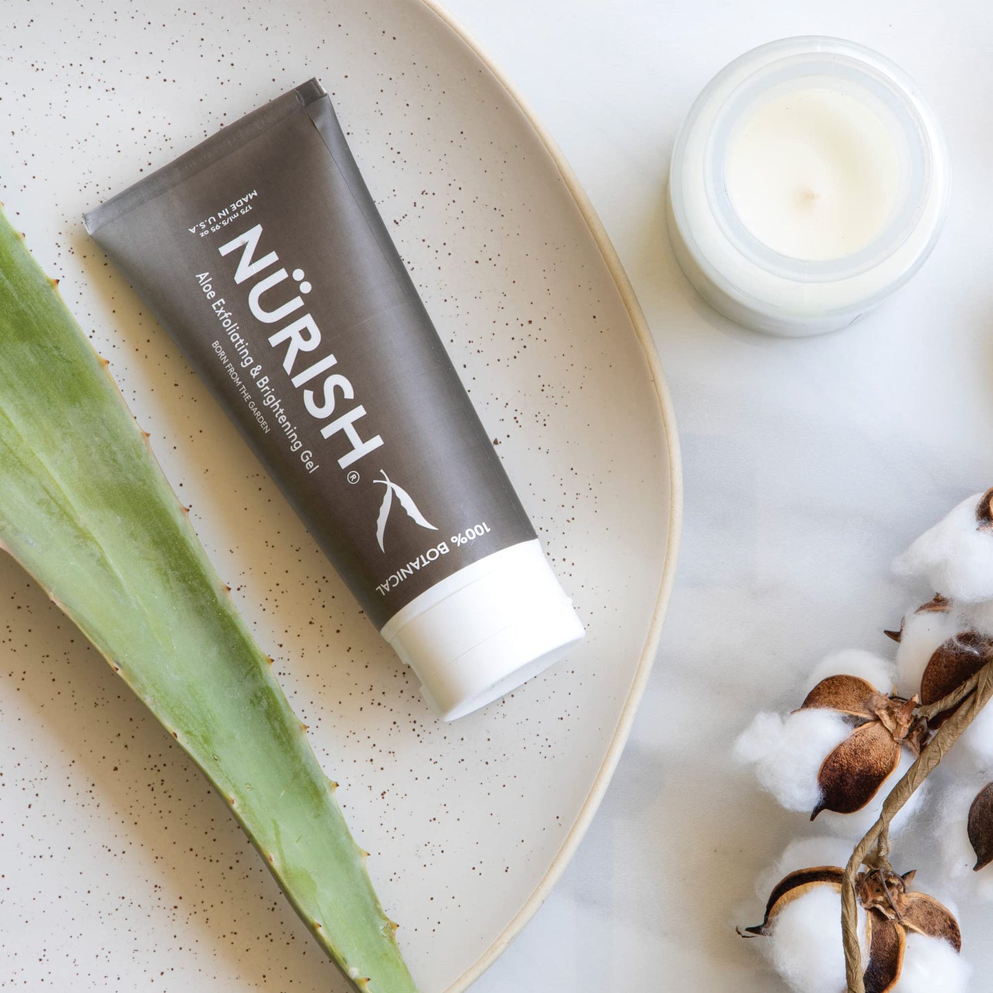 NURISH Aloe Exfoliating Gel, 5.95 oz. 100% Natural & Vegan. Exfoliate & Cleans Your Skin Without Using Harsh Chemicals, Acids or Abrasives. Beauty & Personal Care NÜRISH