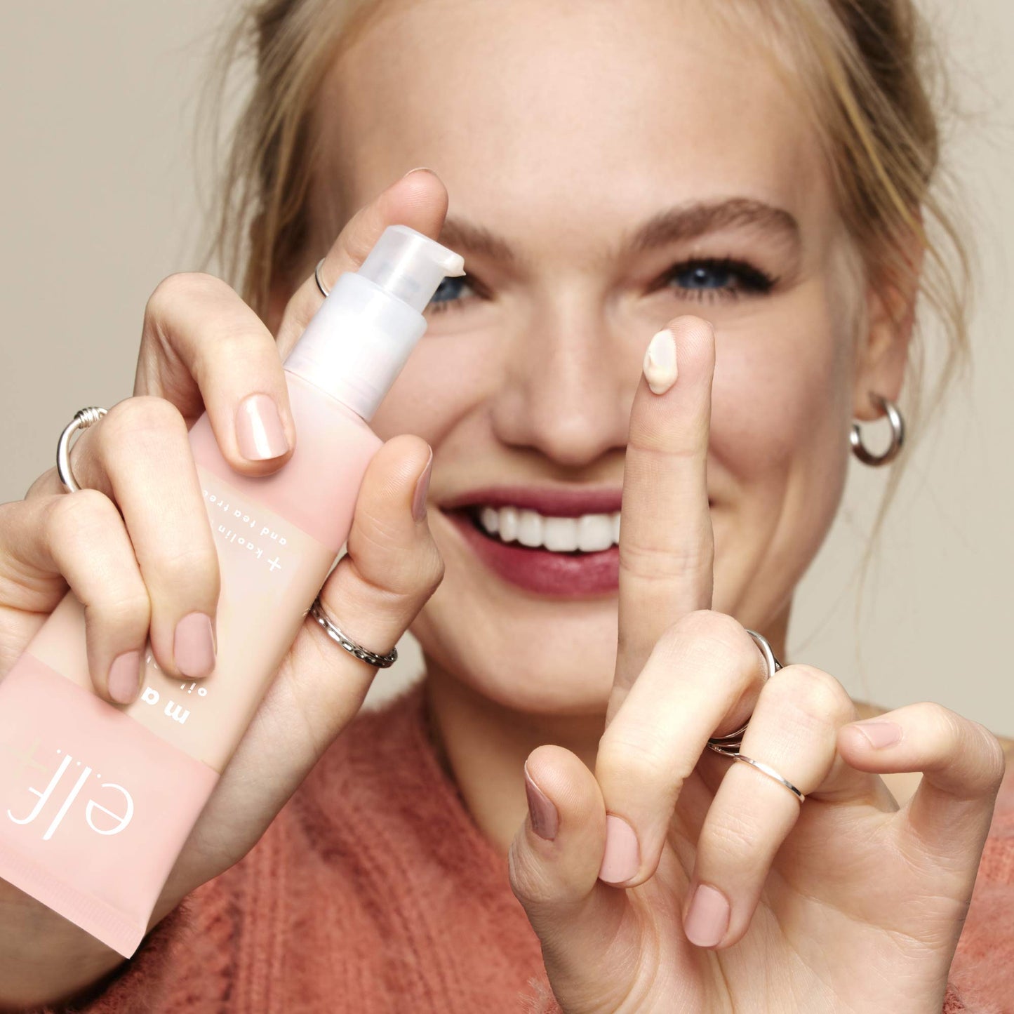 Elf+ Matte Blotting Mist Mattifying, Lightweight, Long Lasting Controls Shine, Absorbs Excess Oil Infused with Kaolin Clay, 3.8 Fl Oz Beauty & Personal Care e.l.f.