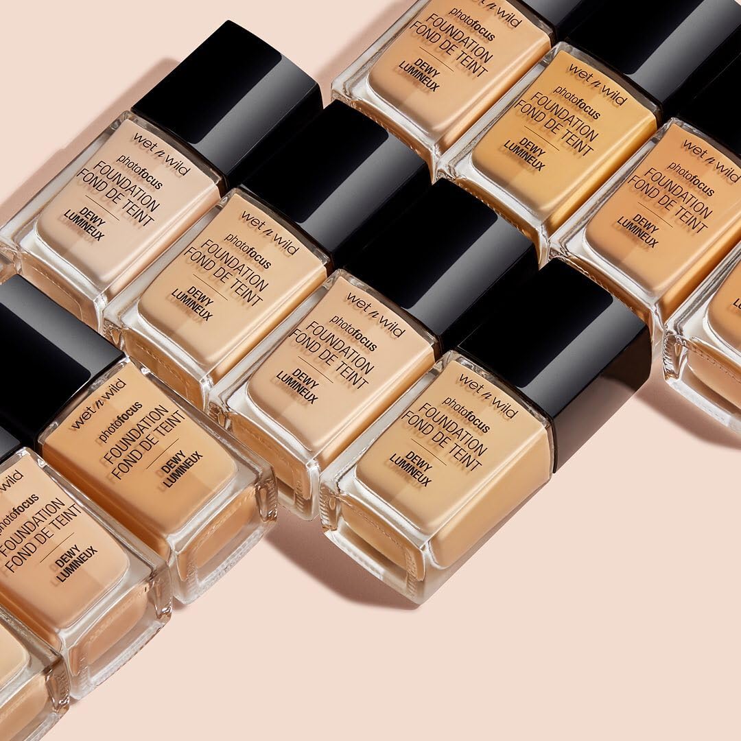 wet n wild Photo Focus Dewy Liquid Foundation Makeup, Soft Beige (Packaging May vary) Beauty & Personal Care wet n wild