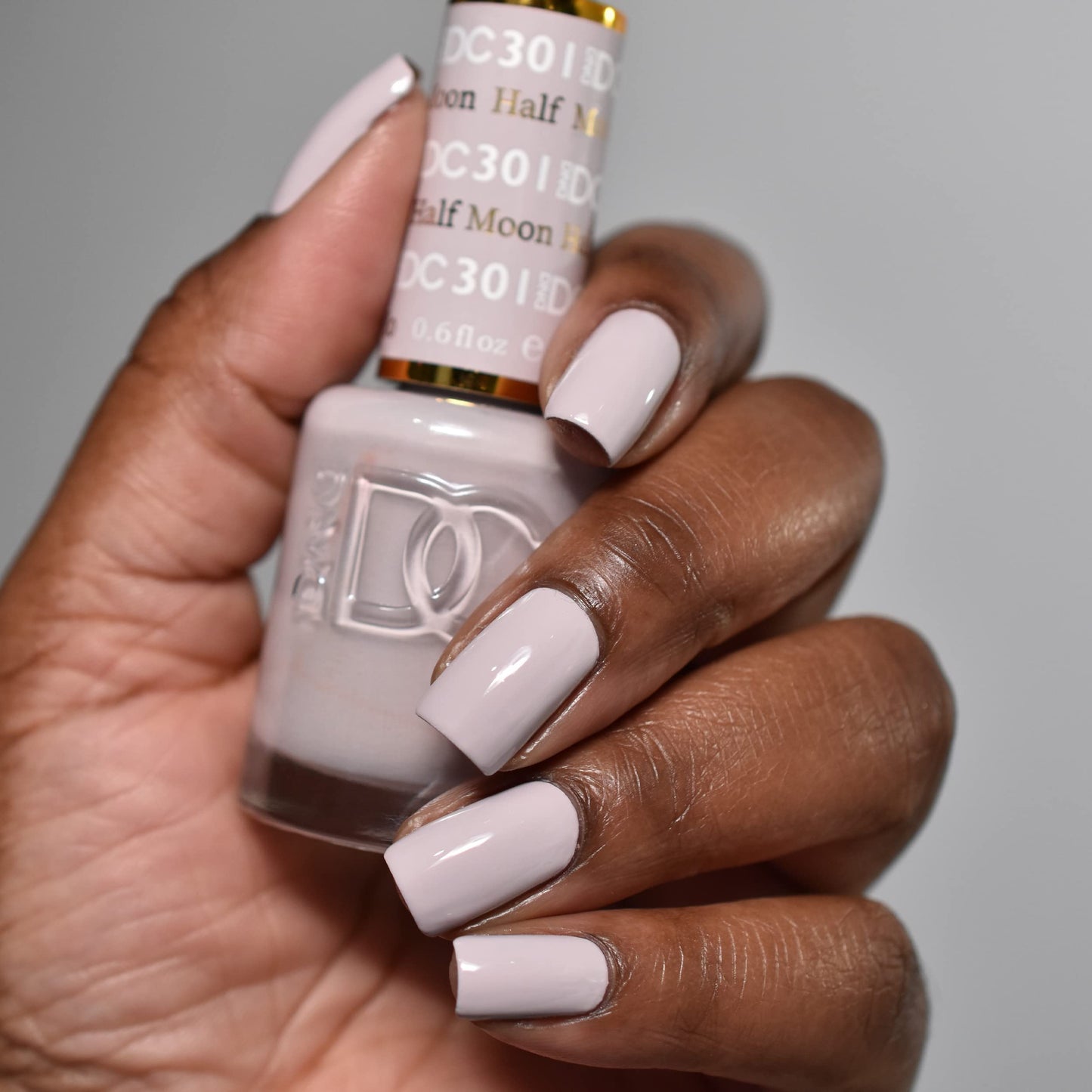 DND DC Gel Polish Set, Grey Collection, UV/LED Gel Polish and Air Dry Nail Lacquer, Matching Chip-Free Polish Duo, 301 Half Moon, 0.5 Fl Oz Beauty & Personal Care DAISY DND