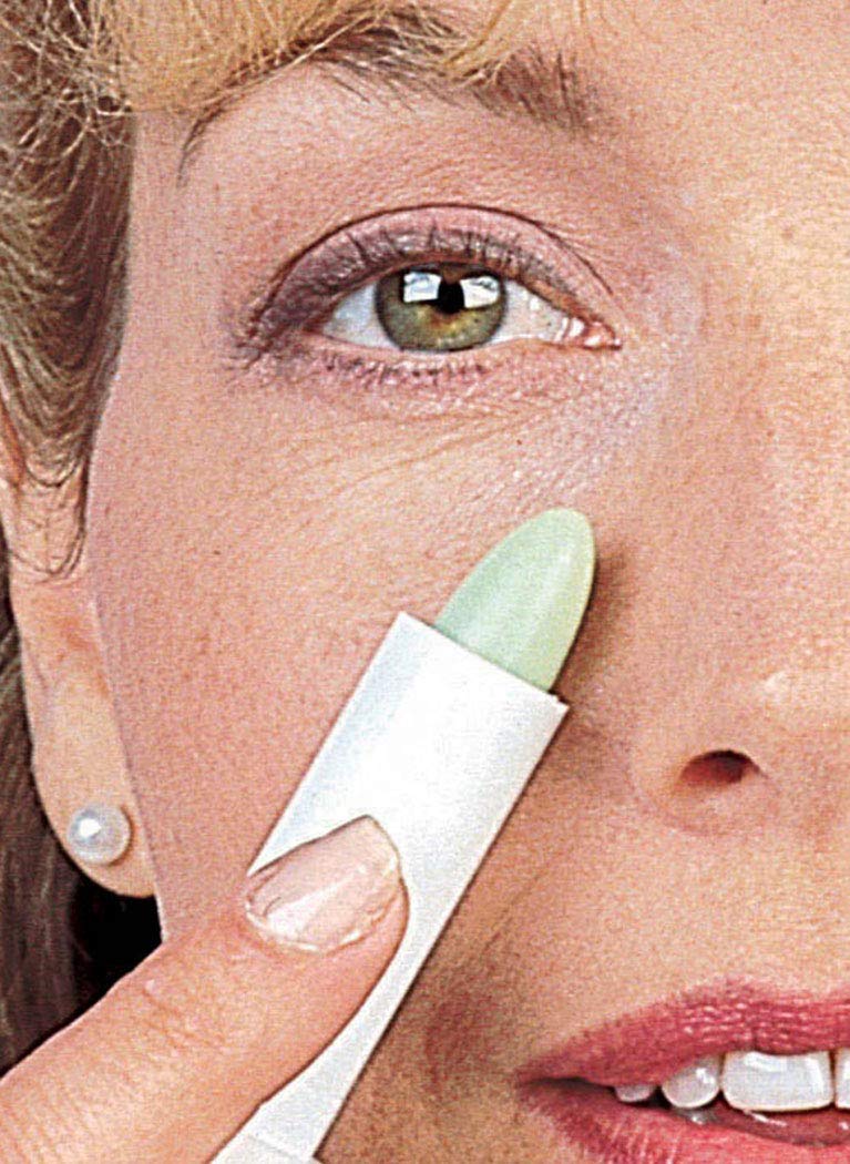 Daggett and Ramsdell Chamomile Herbal Eye Stick .1 ounce Beauty & Personal Care Daggett & Ramsdell