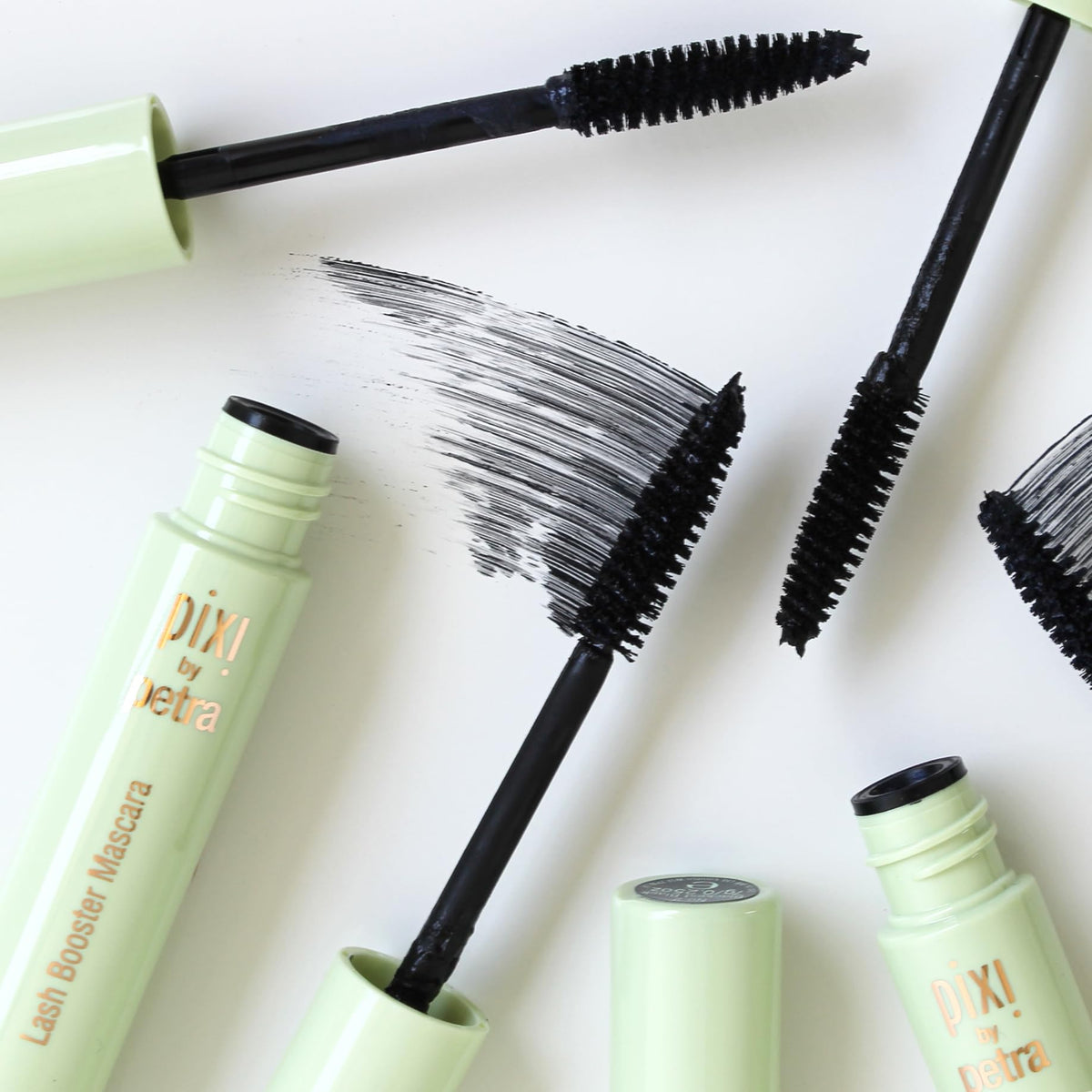 Pixi Lash Booster Mascara Blackest Black