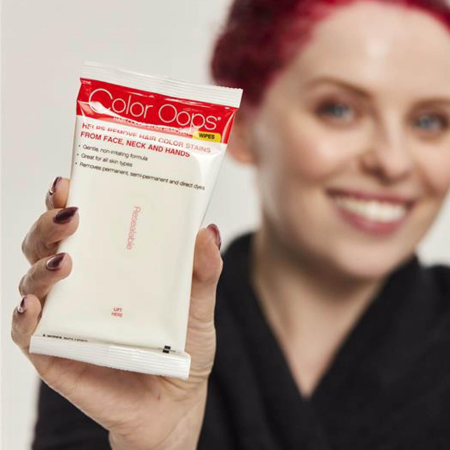 Color Oops Hair Color Remover Wipes, 5 Count, Coconut Oil Base Quickly and Gently Removes Temporary, Semi-Permanent, & Permanent Hair Color Stains Beauty & Personal Care Color Oops