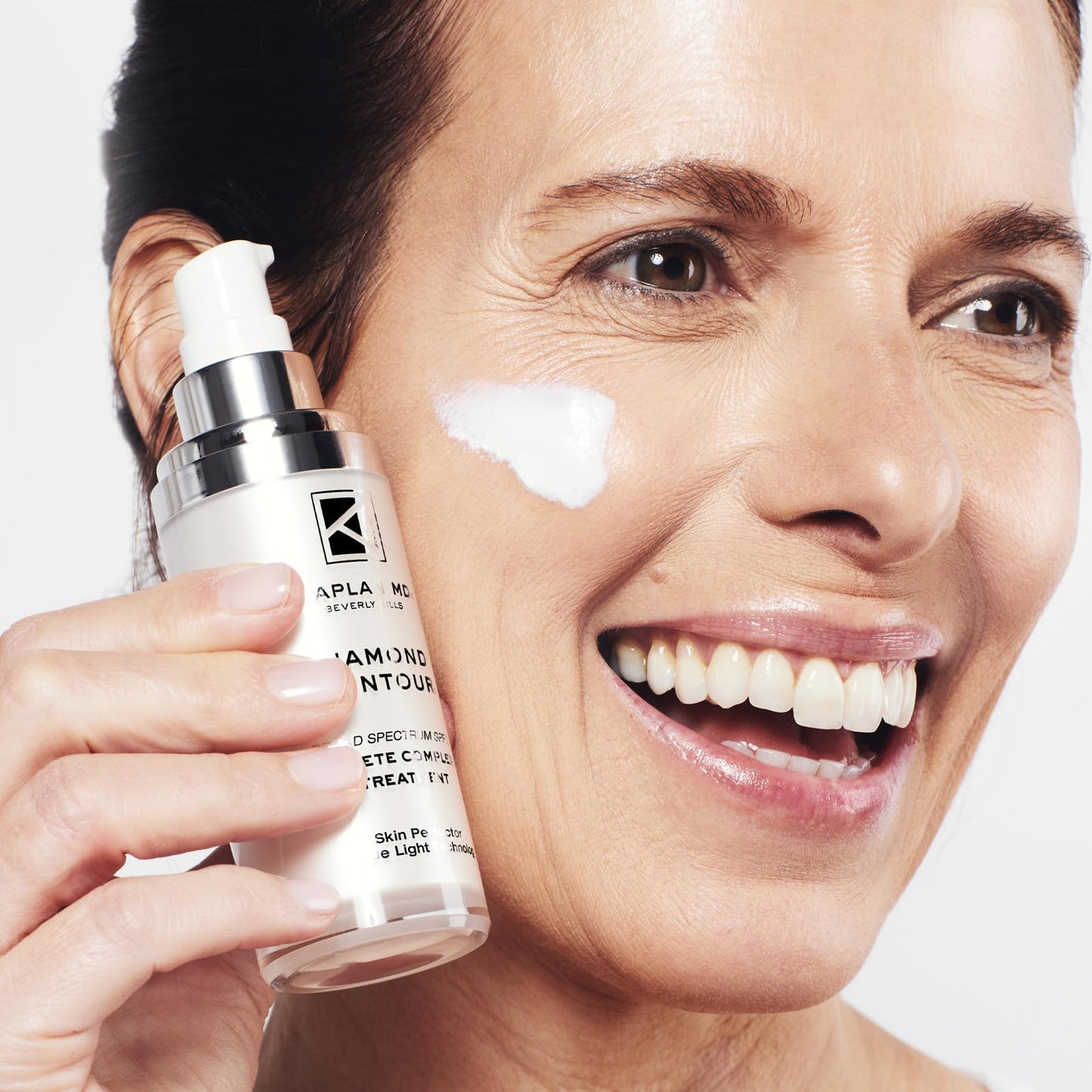 KAPLAN MD Diamond Contour Broad Spectrum SPF 30 - Complete Complexion Treatment, Hydrating Sheer Coverage, UVA/UVB & Blue Light Protection Beauty & Personal Care KAPLAN MD
