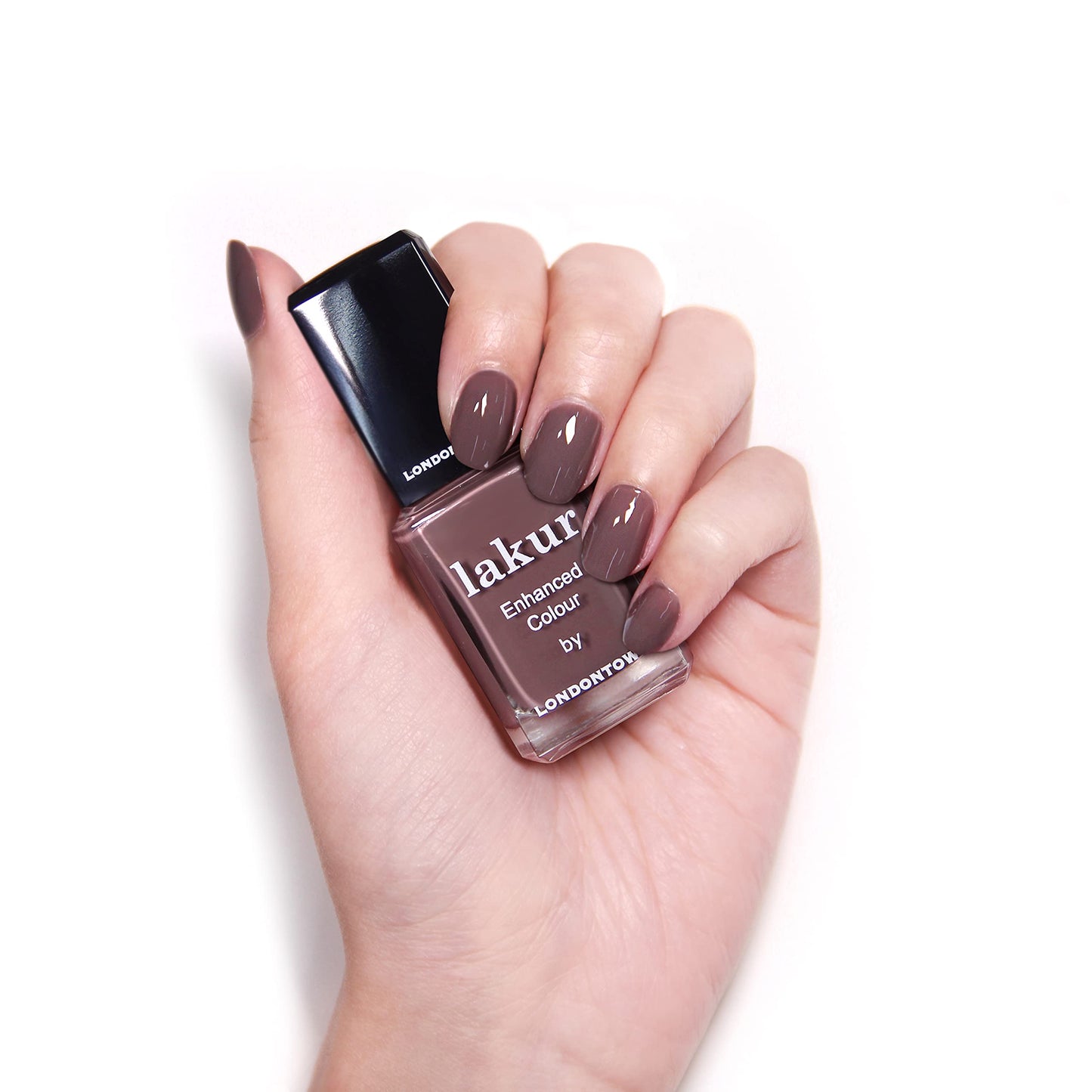 LONDONTOWN lakur Nail Polish - Chip-Resistant, Non-Toxic, Conditions & Hydrates Nails | Glossy Creamy Brown, Natural Charm, .40 fl oz Beauty & Personal Care LONDONTOWN