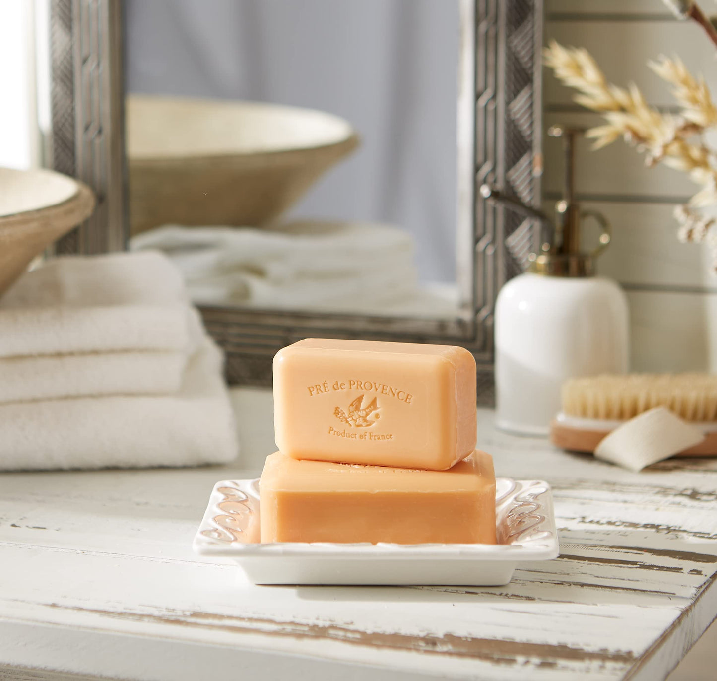 Pre de Provence Artisanal Soap Bar, Enriched with Organic Shea Butter, Natural French Skincare, Quad Milled for Rich Smooth Lather, 8.8 Ounce Beauty & Personal Care Pre de Provence