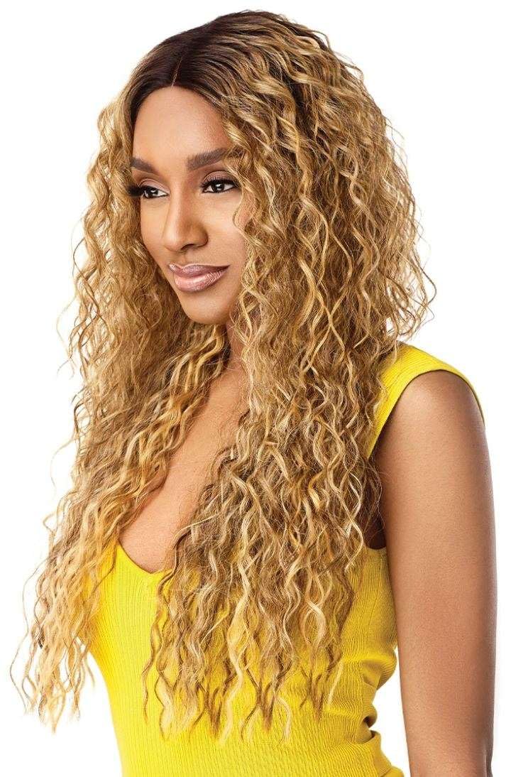 THE DAILY WIG Outre Thora (DR CARAMEL)
