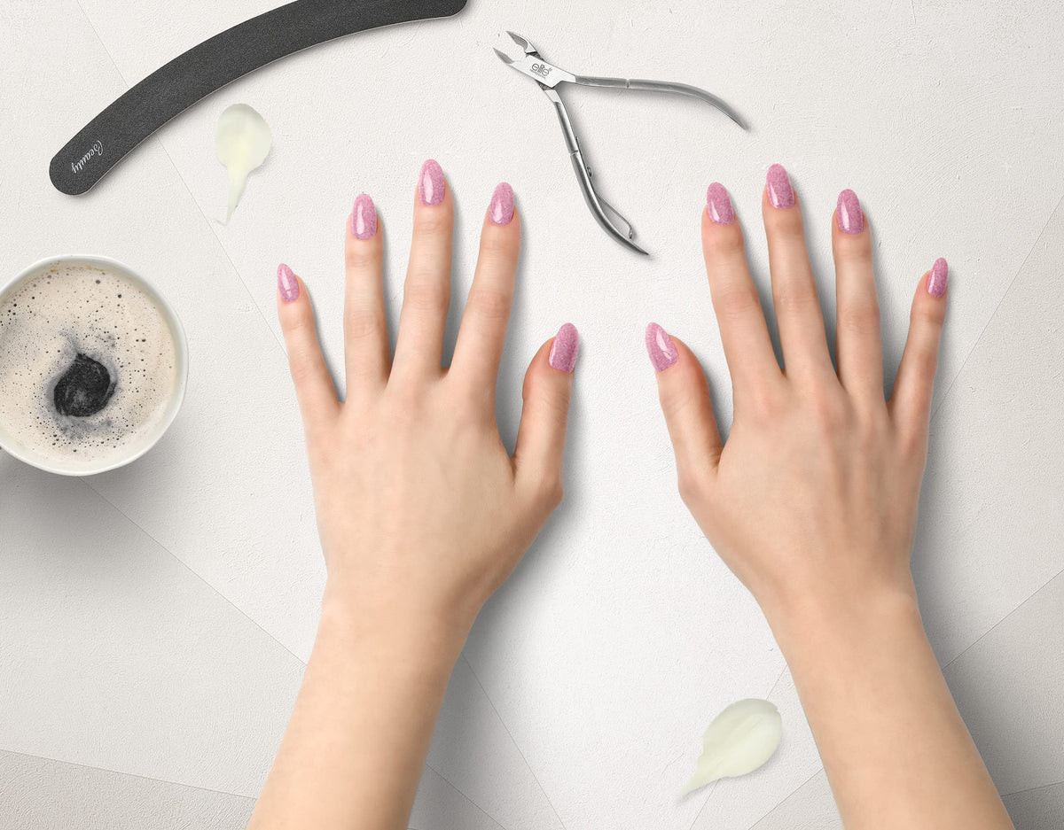 LeChat - Perfect Match Gel Polish - Ice Princess - Bubblegum Pink with Glitter Finish - (0.5 Ounce) - Easy Application - Soak Off Formula