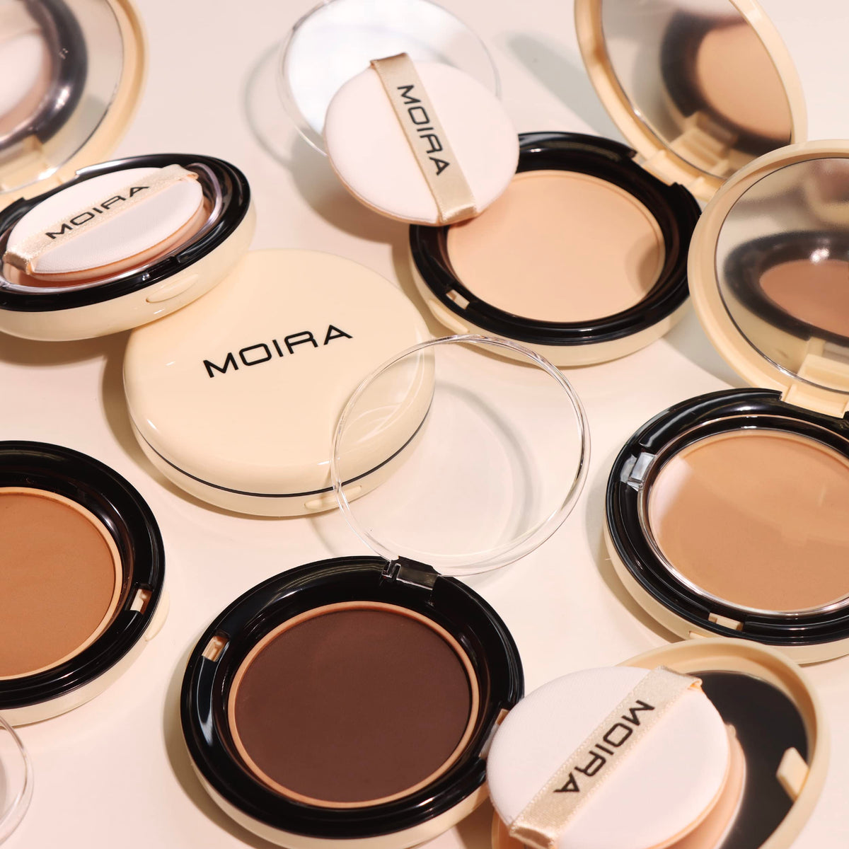 Complete Wear_TM Powder Foundation (525N)