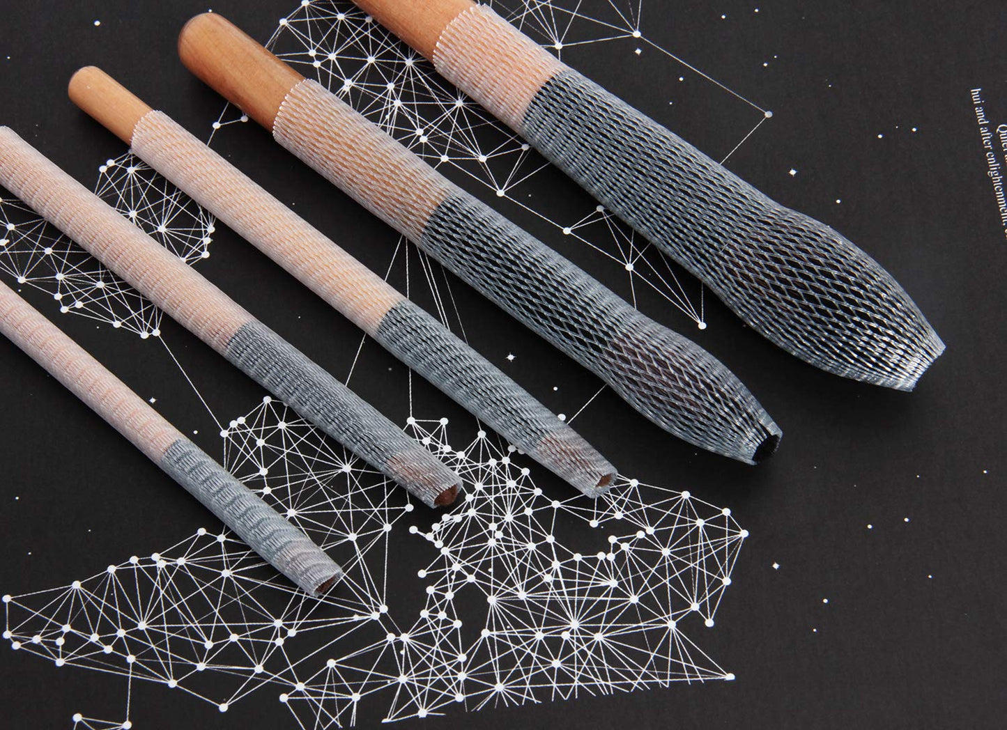 200 Pack Protect Pro Makeup Brush Protector Reusable Expandable Mesh Cover for Eyeshadow Brush Beauty & Personal Care MosBug