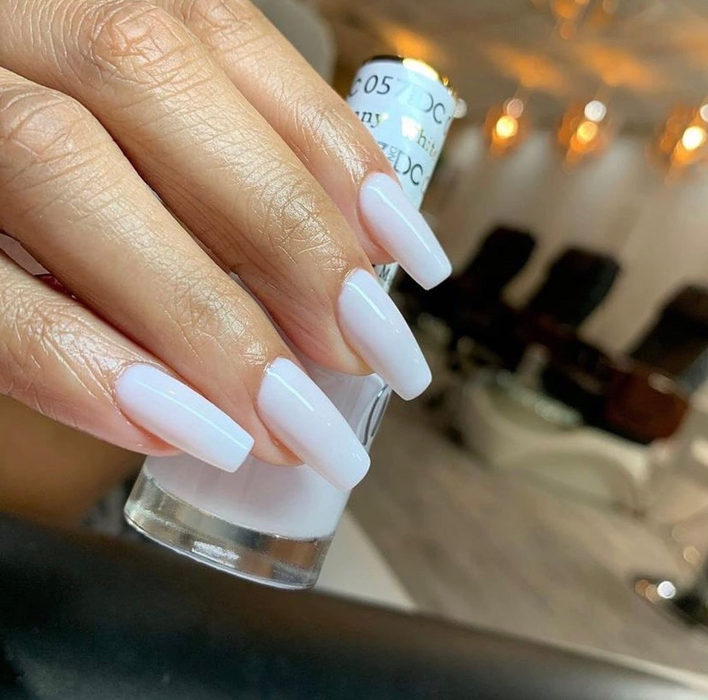 DND DC Gel Polish Set, White Collection, UV/LED Gel Polish and Air Dry Nail Lacquer, Matching Chip-Free Polish Duo, 057 White Bunny, 0.5 Fl Oz Beauty and Personal Care DAISY DND