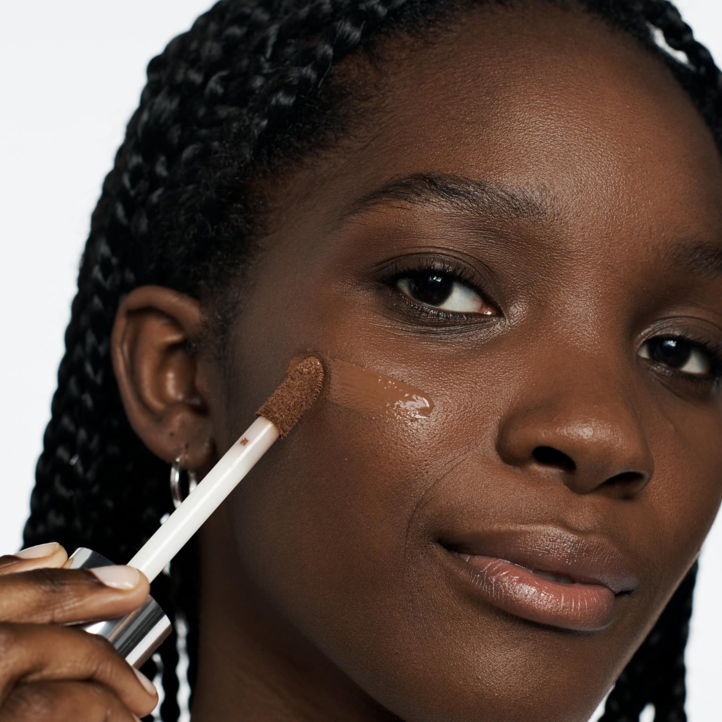 Clinique Beyond Perfecting Lightweight Liquid Foundation + Concealer For Dry Combination to Oily Skin Types | Full Coverage + Natural Matte Finish Beauty & Personal Care Clinique