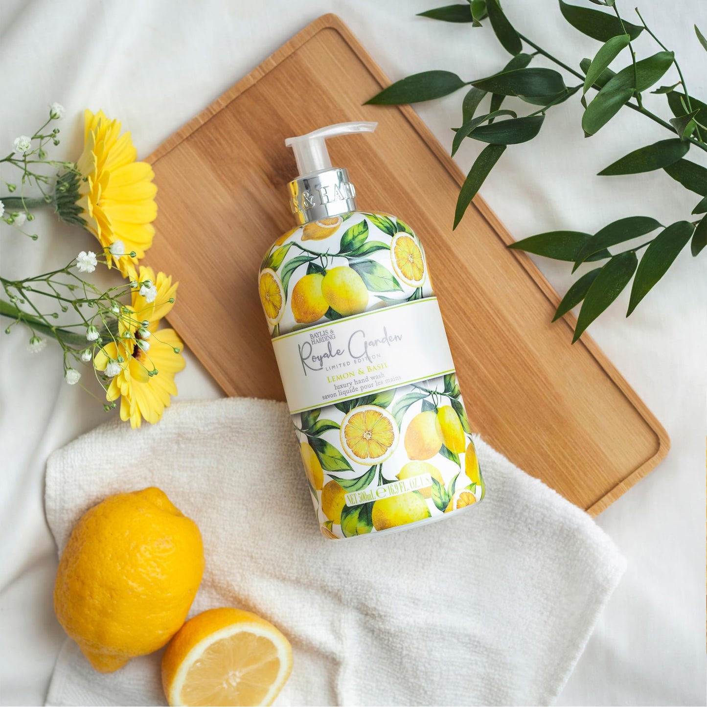 Baylis & Harding Liquid Hand Soap Wash with Dispenser, Royale Garden, Lemon & Basil, 16.9oz/500ml Beauty & Personal Care Baylis & Harding
