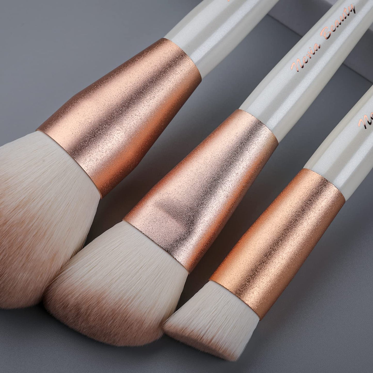 Makeup Brushes Set, EVRCHGIEA 12pcs Premium Eye Shadow, Eyebrows, Eyeliner, Concealer, Lip Liner?Foundation Makeup Brush White Travel Makeup Beauty & Personal Care EVRCHGIEA