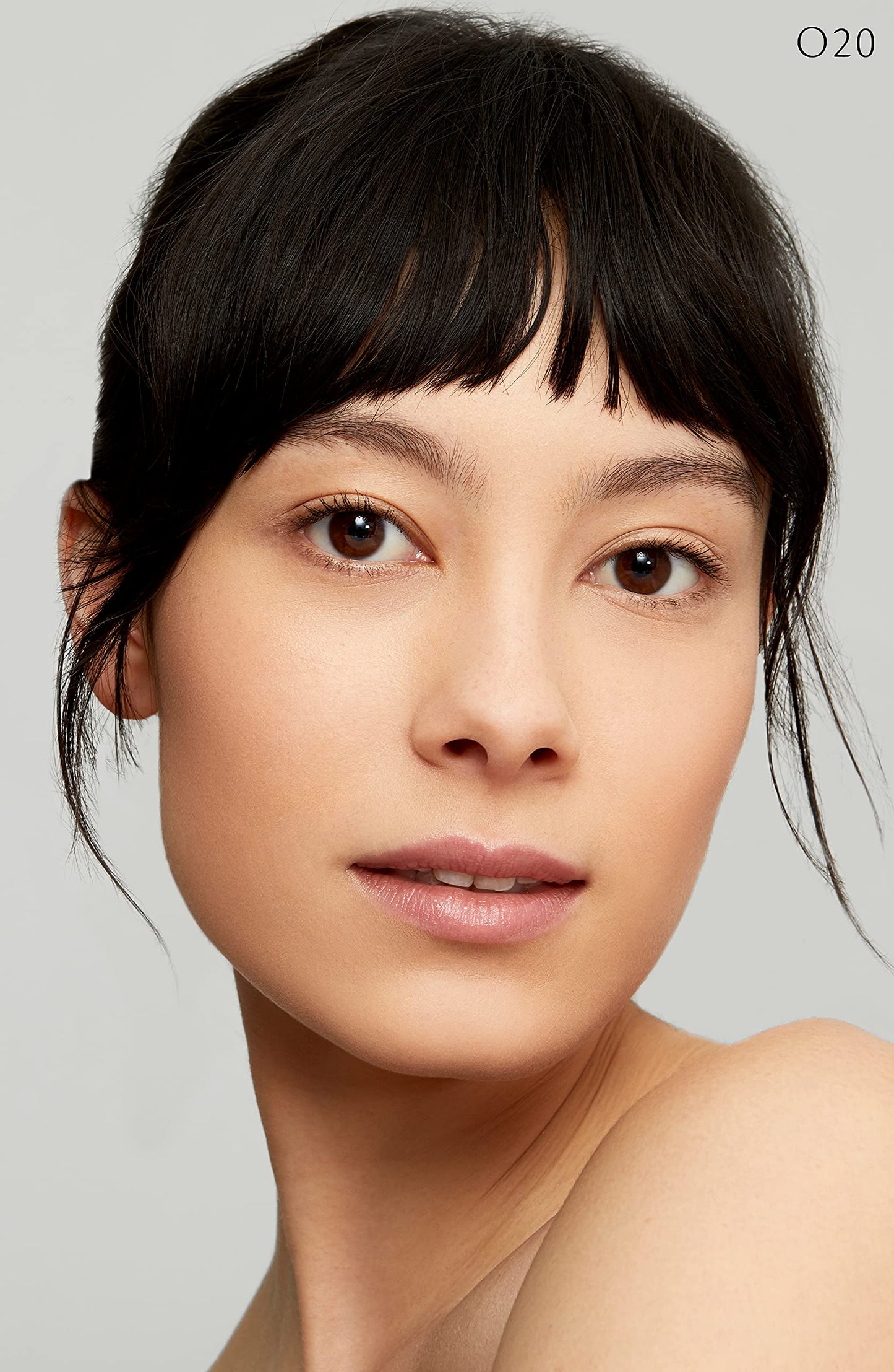 Clé de Peau Beauté, Radiant Fluid Foundation Natural Broad Spectrum SPF 25 , O20 Beauty & Personal Care Clé de Peau Beauté