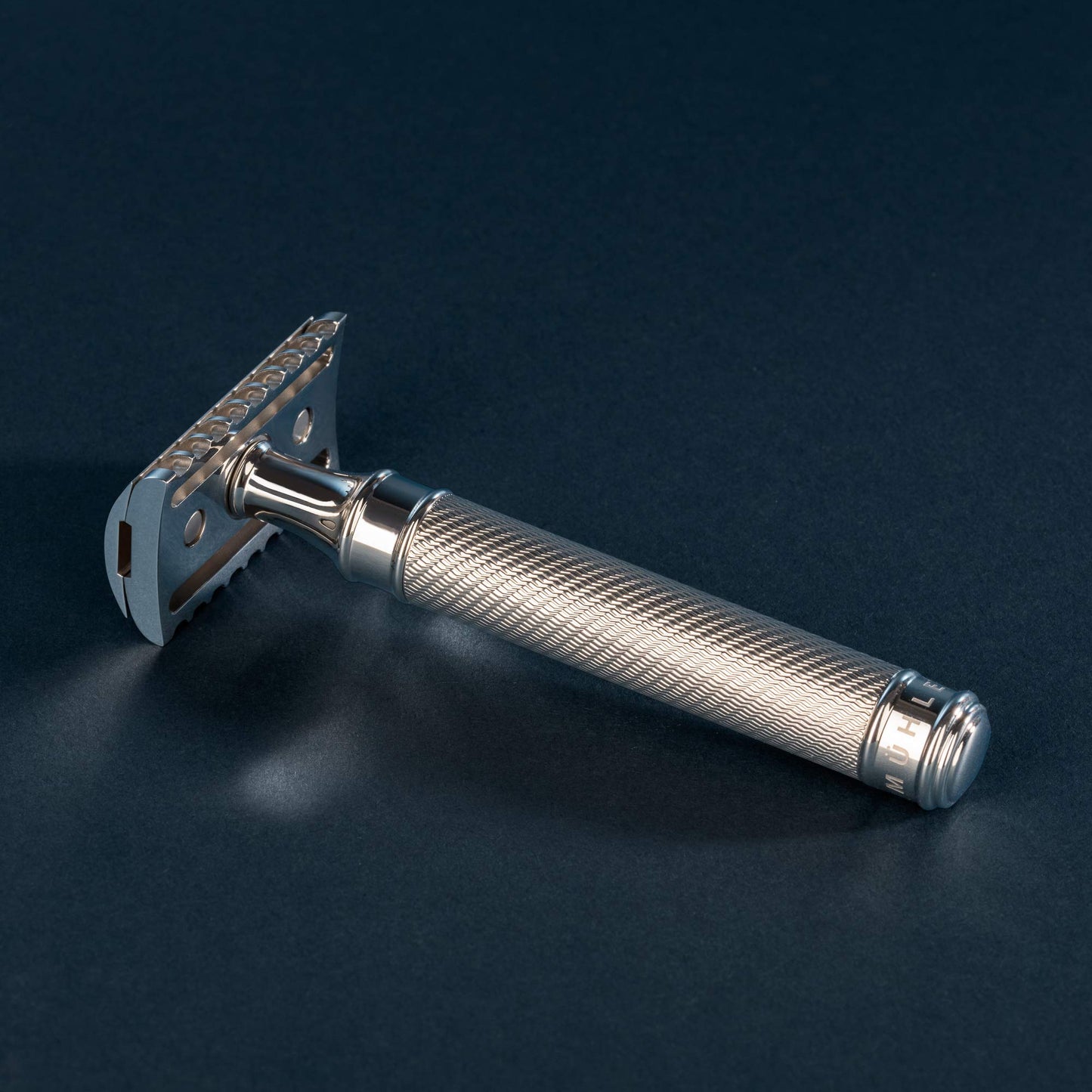 MÜHLE TRADITIONAL Grande Stainless Steel Safety Razor (Open Comb) Beauty and Personal Care MÜHLE