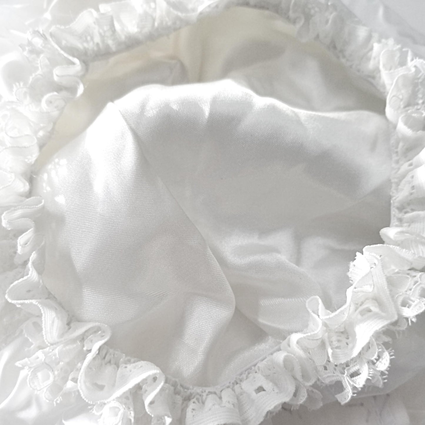 Evolve "Go Satin" Lined Shower Cap Ivory Beauty & Personal Care Evolve