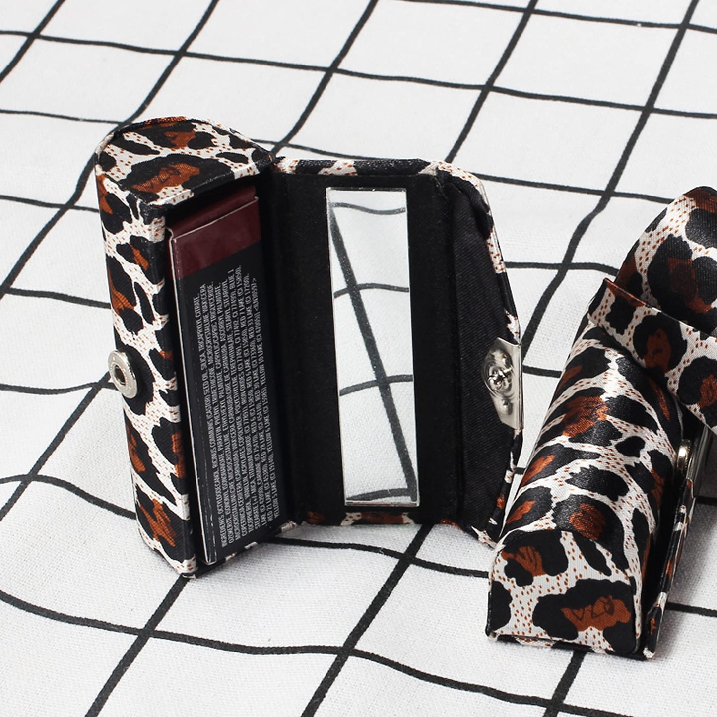 Tiger007 Lipstick Case with Mirror, 3 pcs Lipstick Case Holder with Leopard Pattern Style, Vintage Leopard Print Cloth Lipstick Box (Leopard pattern) Beauty & Personal Care Tiger007