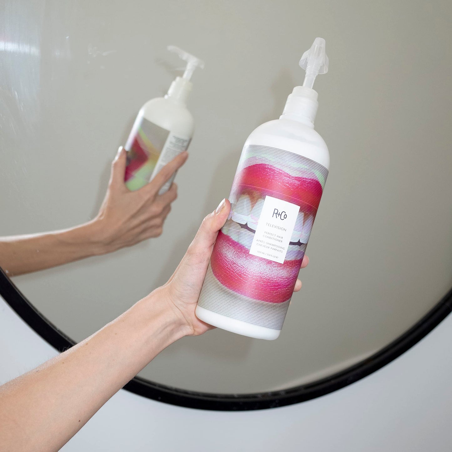 R+Co Television Perfect Hair Conditioner 1000 ml / 33.8 oz Beauty & Personal Care R+Co
