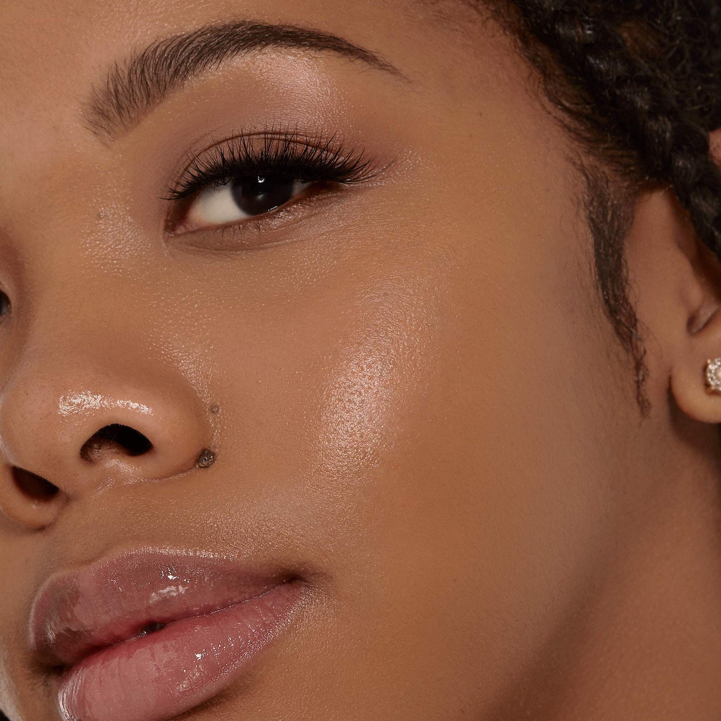 Milani Screen Queen Liquid Foundation Makeup - Cruelty Free Foundation With Digital Bluelight Filter Technology (Toasted Tawny) Beauty & Personal Care Milani