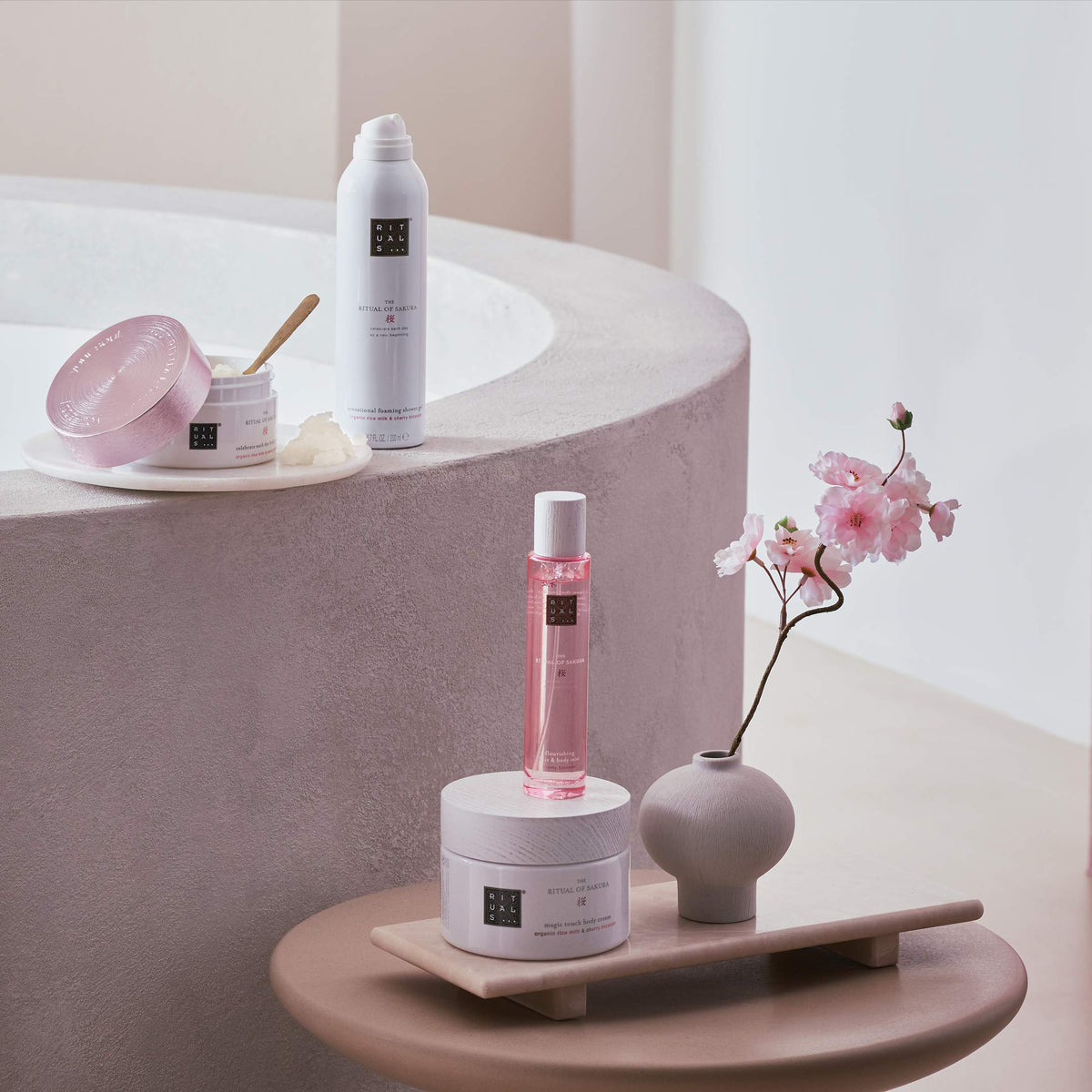 RITUALS The Ritual of Sakura Foaming Shower Gel Cherry Blossom, 6.7 Fl Oz Beauty & Personal Care RITUALS