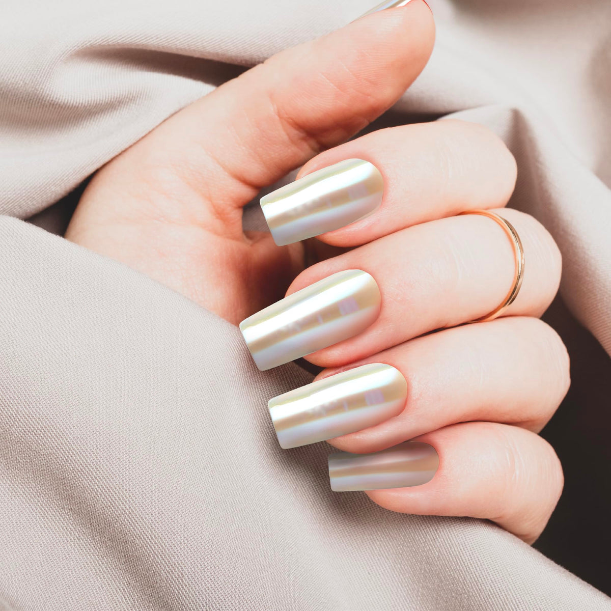 GoldFinger False Nails Kit, Special Chrome Effect, Long Square Metallic Silver Design Nail, Long-Lasting Hottest Trend Press on Nails, Convenient