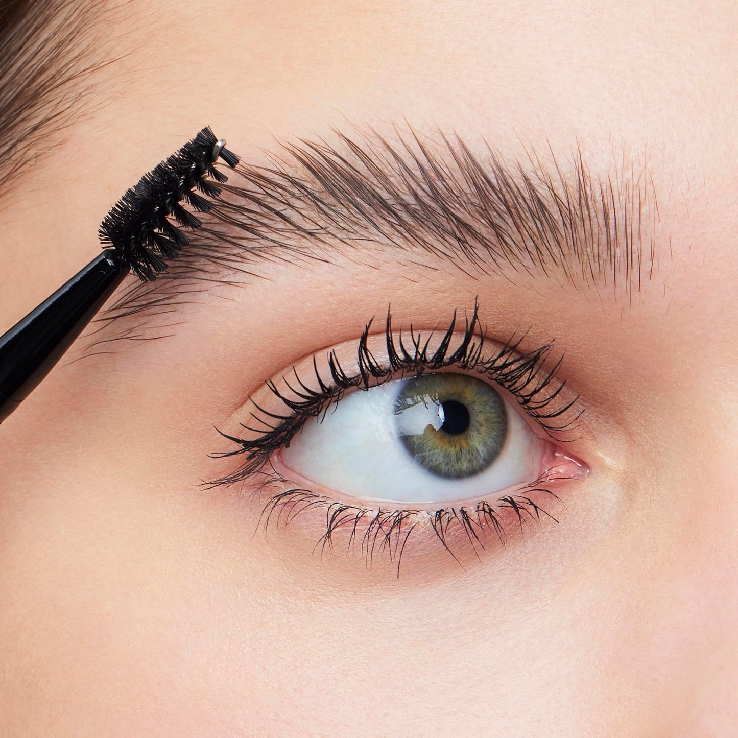 e.l.f. Brow Lift Applicator, Dual-Ended Eyebrow Brush For Grooming & Lifting Brows & Applying Brow Wax, Creates A Fluffy Feathered Look Beauty & Personal Care e.l.f.