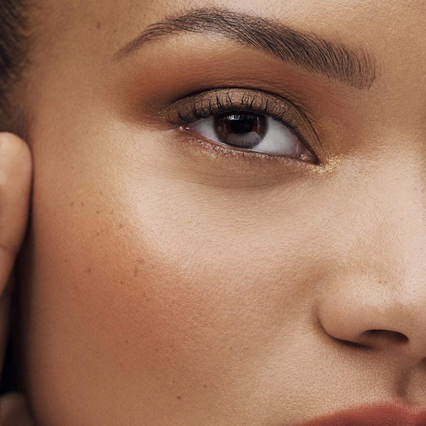 Estée Lauder The Sculpting Powder Blush with Buildable Color | Long Lasting, Contouring & Plumping, Eccentric Amber, 0.25 Ounce Beauty & Personal Care Estée Lauder