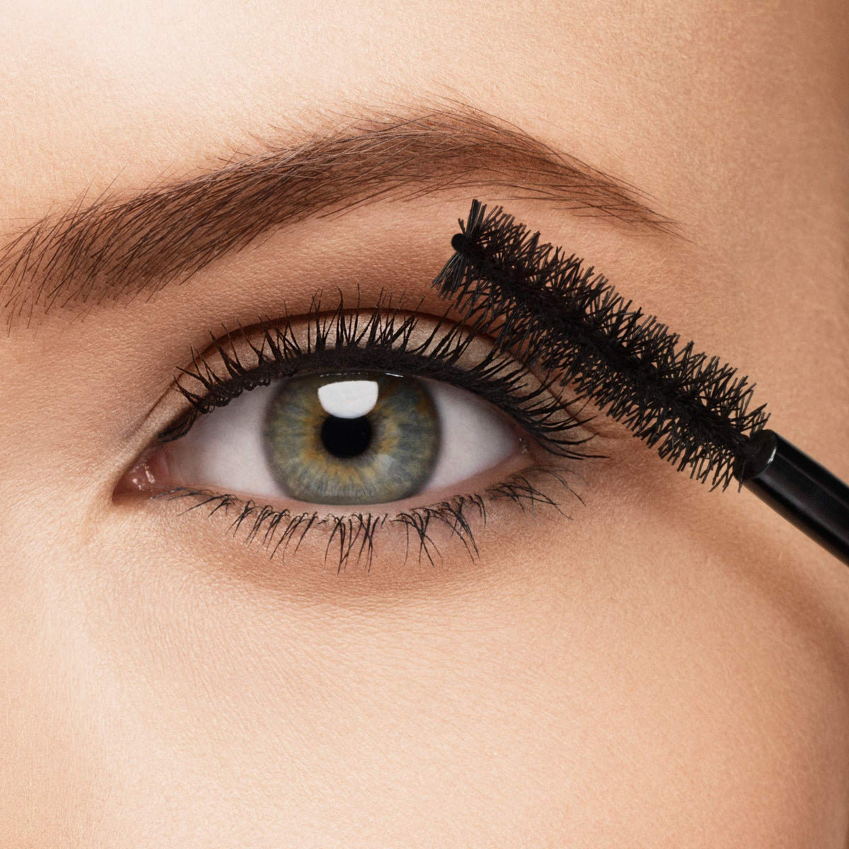 Revlon Mascara, Volumazing Eye Makeup, Non-Waterproof, No Clump, Smudge Proof, Flake Proof, 901 Blackest Black, 0.30 Fl Oz Beauty & Personal Care REVLON