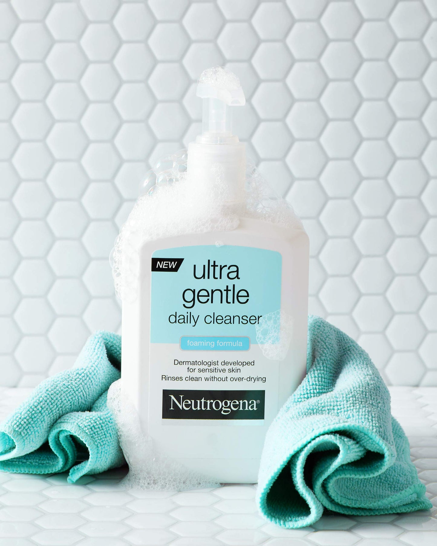 Neutrogena Ultra Gentle Daily Cleanser, 12 Ounce Beauty & Personal Care Neutrogena