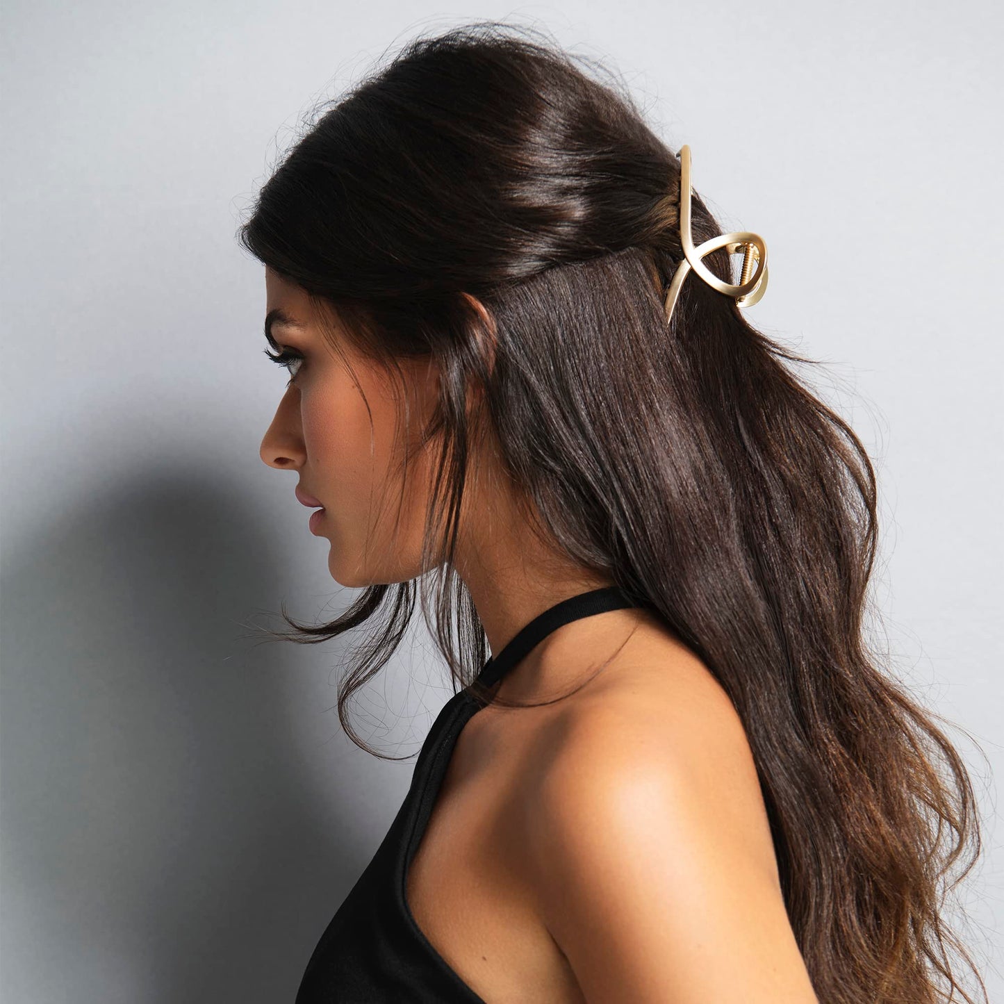 The Hair Edit French Twist Claw Clip - Chic Hair Clip for Women, Elegant Gold Metal Hair Clip, Ideal Gift For Women, Chic Up Dos and Half Up Styles Beauty & Personal Care The Hair Edit