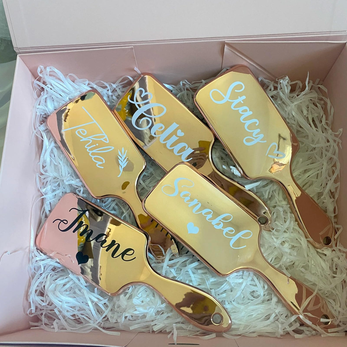 WOMB Personalized Hair Brush Bride Custom Rose Gold Airbag Mirror Finish Perfect for Young Girls Bridal Bridesmaids Party Bride, 1PCS