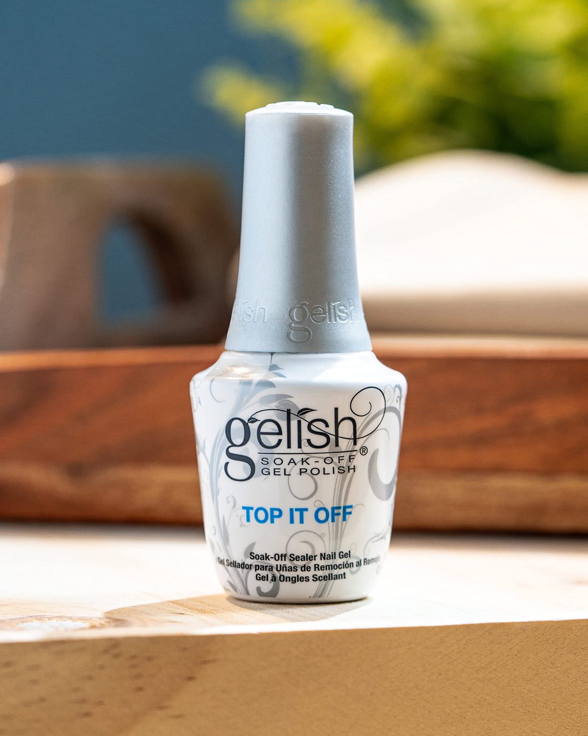 Gelish Top It Off High-Gloss Gel Nail Polish Top Coat Sealer, 0.5 oz