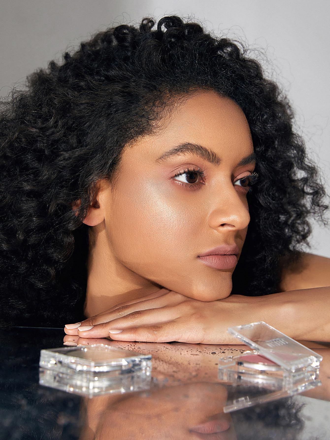 SHEGLAM Cosmic Crystal Mousse Highlighter Long Lasting Shimmer Glow for Face-Vanilla Skeye Beauty & Personal Care SHEGLAM