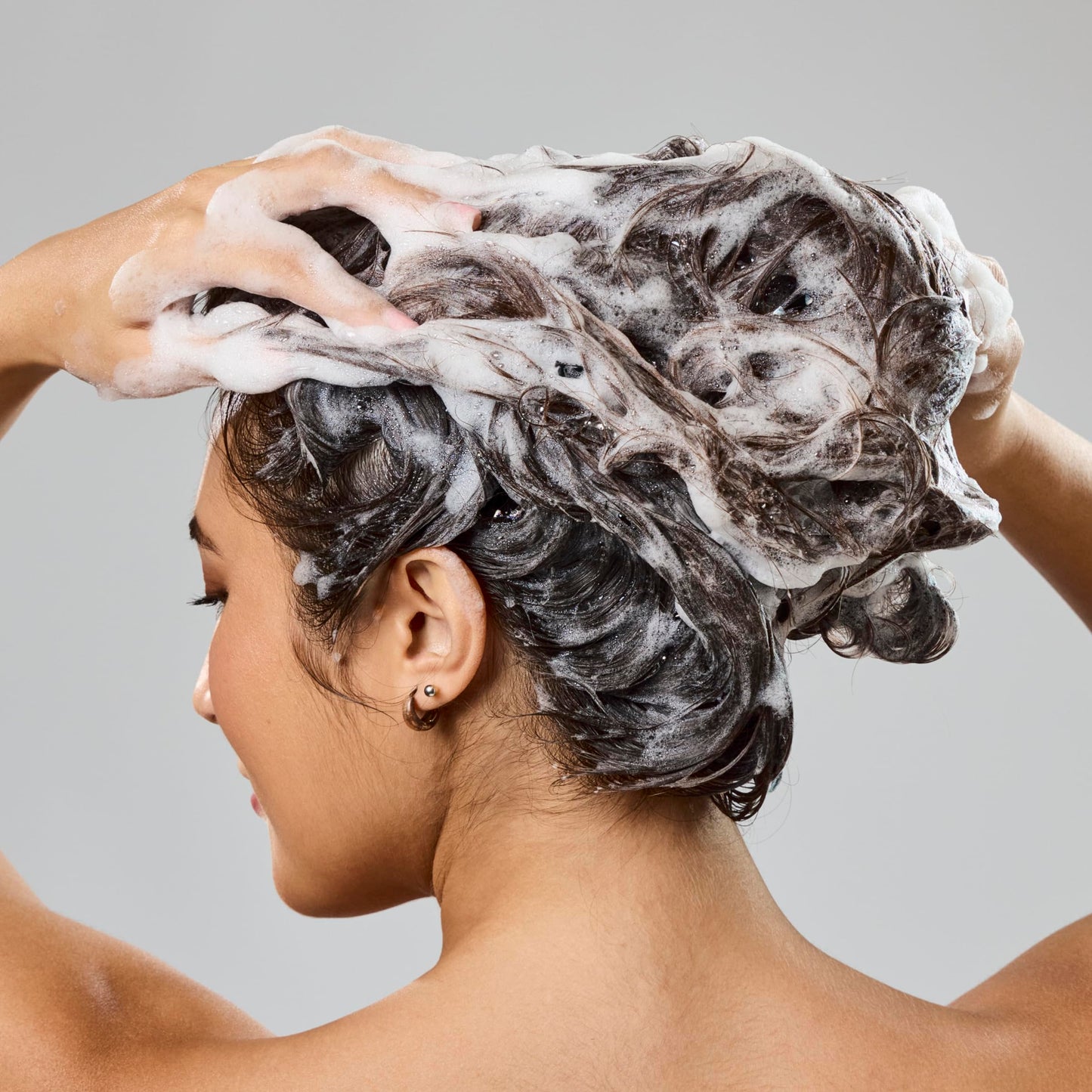 Bumble and bumble. Gentle Hydrating Shampoo For Every Day | Hydrating + Shine | For Curly, Wavy, Straight Hair | With Glycerin + Avocado Oil, 33.8 Fl Beauty & Personal Care Bumble and bumble.