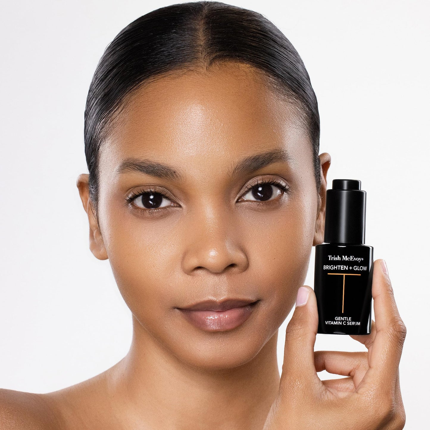 Trish McEvoy Brighten and Glow Gentle Vitamin C Serum, 1 oz / 30 mL Beauty & Personal Care Trish McEvoy