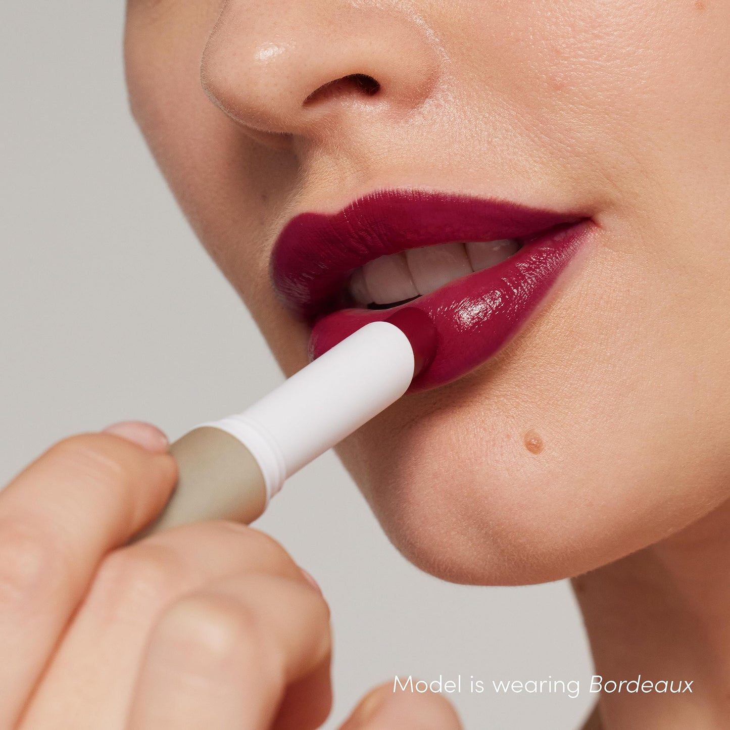 jane iredale ColorLuxe Hydrating Cream Lipstick, Creamy, Highly Pigmented Lip Color Delivers Weightless Moisture and Bold Payoff, Satin Finish, Vegan Beauty & Personal Care jane iredale