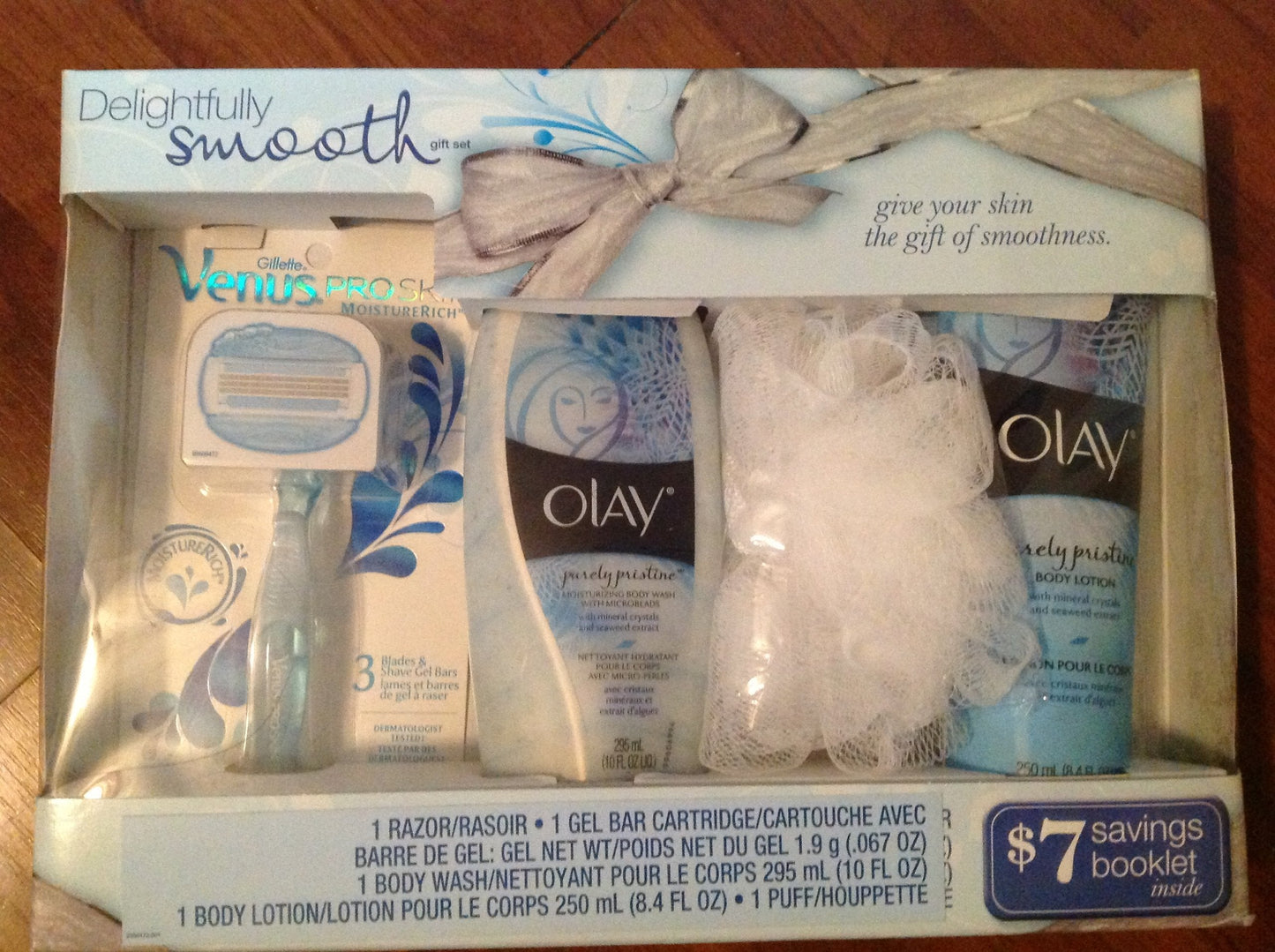 Olay Purely Pristine Gift Set Beauty & Personal Care Olay