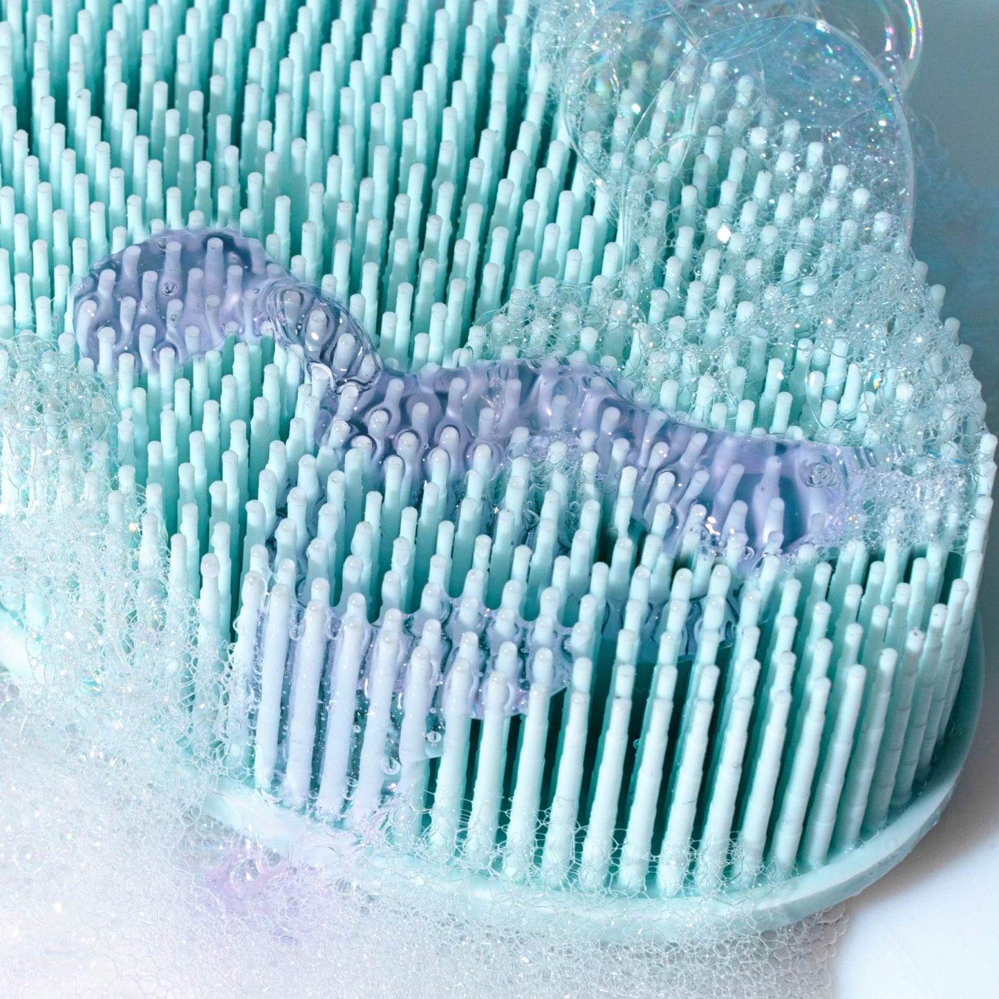 Freeman Premium Silicone Body Scrubber, Exfoliating & Massaging, Double Sided Silicone Scrubber, Durable & More Hygienic Than Loofah, for Men & Women Beauty & Personal Care Freeman