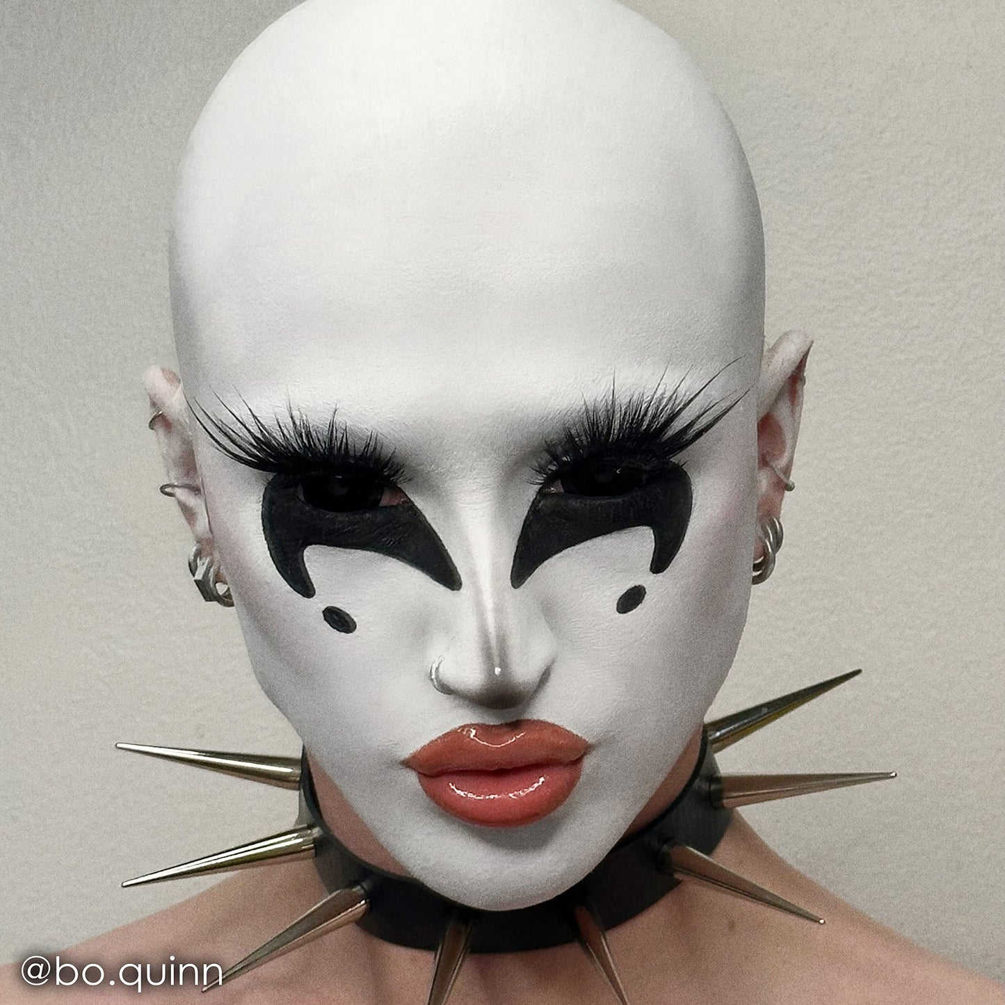 Mehron Makeup Clown White Professional Face Paint Cream Makeup | White Face Paint for Stage, Film, Cosplay, & Mime | Halloween Clown 2.25 oz (65g) | Beauty & Personal Care Mehron