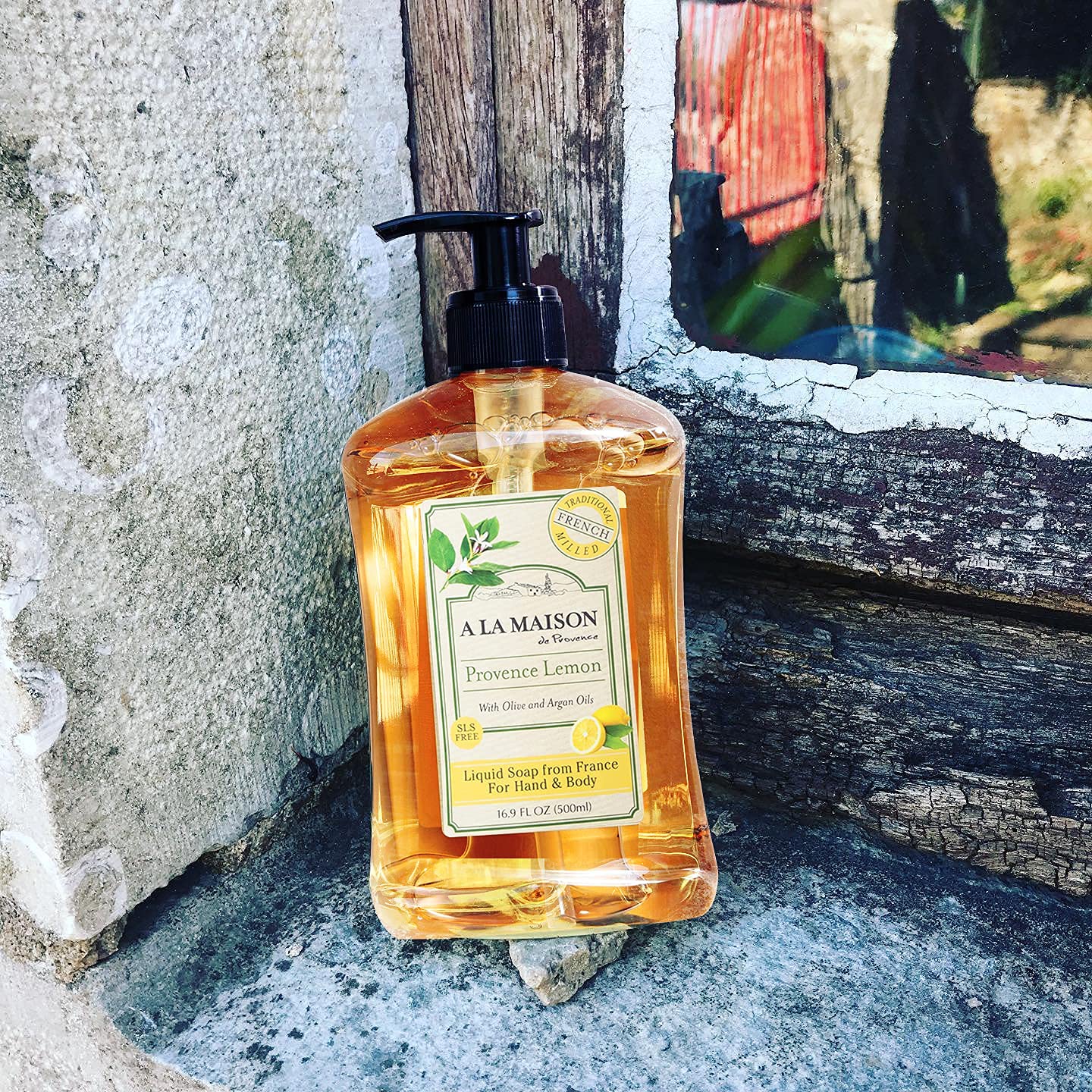 A LA MAISON Provence Lemon Liquid Hand Soap - Triple French Milled Natural Moisturizing Soap (16.9 oz Bottle) Beauty & Personal Care A LA MAISON