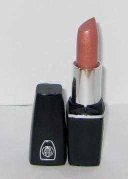 Oil of Olay ColorMoist Lipstick / SPF 15 ~ #610 Cappuccino Beauty & Personal Care Olay