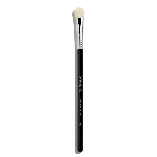 Sigma Beauty E28 Detailed Buffer™ Brush - Professional Eyeshadow Brush for Seamless Cream or Liquid Eyeshadow Blending, Packing on Metallic Shades