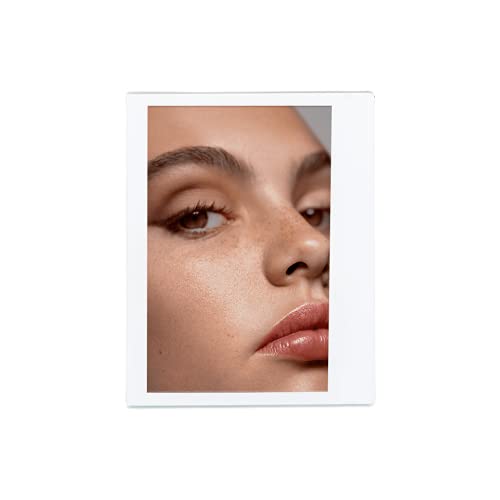 Luxurious Cream Lipstick by Victoria Beckham Beauty Beauty & Personal Care Victoria Beckham