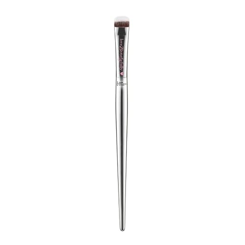 Love Beauty Fully Eye Smudger Brush #221 Beauty & Personal Care IT Cosmetics