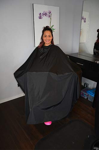 Capes By Sheena Black Nylon Hairdresser Barber Cape W/ 10 Snap Closure, X Large 66” L x 53.5” Stylist Supplies for Hair-Cutting Beauty & Personal Care Capes By Sheena