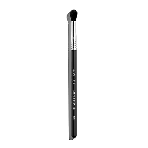 Sigma Beauty E38 Diffused Crease Brush - Blending Brush For Corner Eyelids - Eyeshadow Application and Fluffy Blending Brush - Apply Pigment and Blend Beauty & Personal Care Sigma Beauty