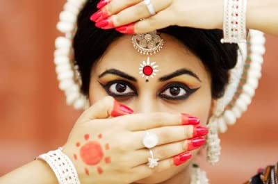 100 Different Packets of India Traditional Bindi Tika Tattoo Beauty & Personal Care PDTXCLS